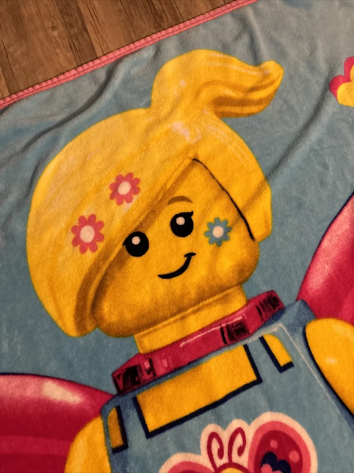 Legoland Lego Niña Figura Manta Tiro 44” x 60” Foto 3 de 3