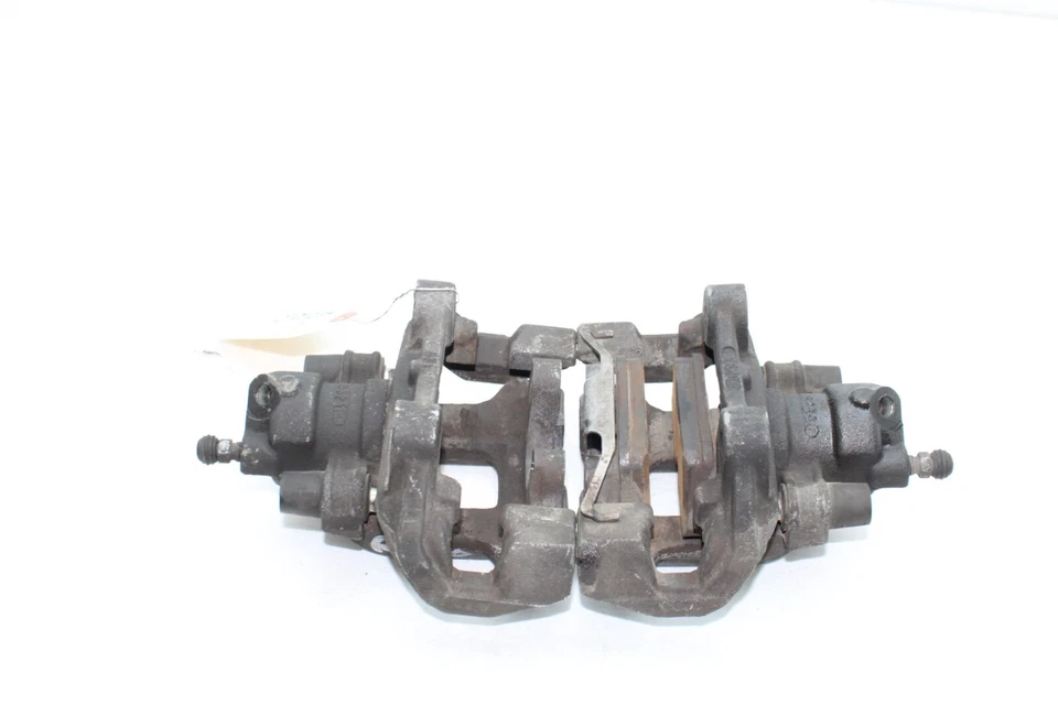06-07 MERCEDES-BENZ R500 PAR DE PINÇAS DE FREIO TRASEIRAS ESQUERDA E DIREITA Q6169 - Imagem 4 de 4