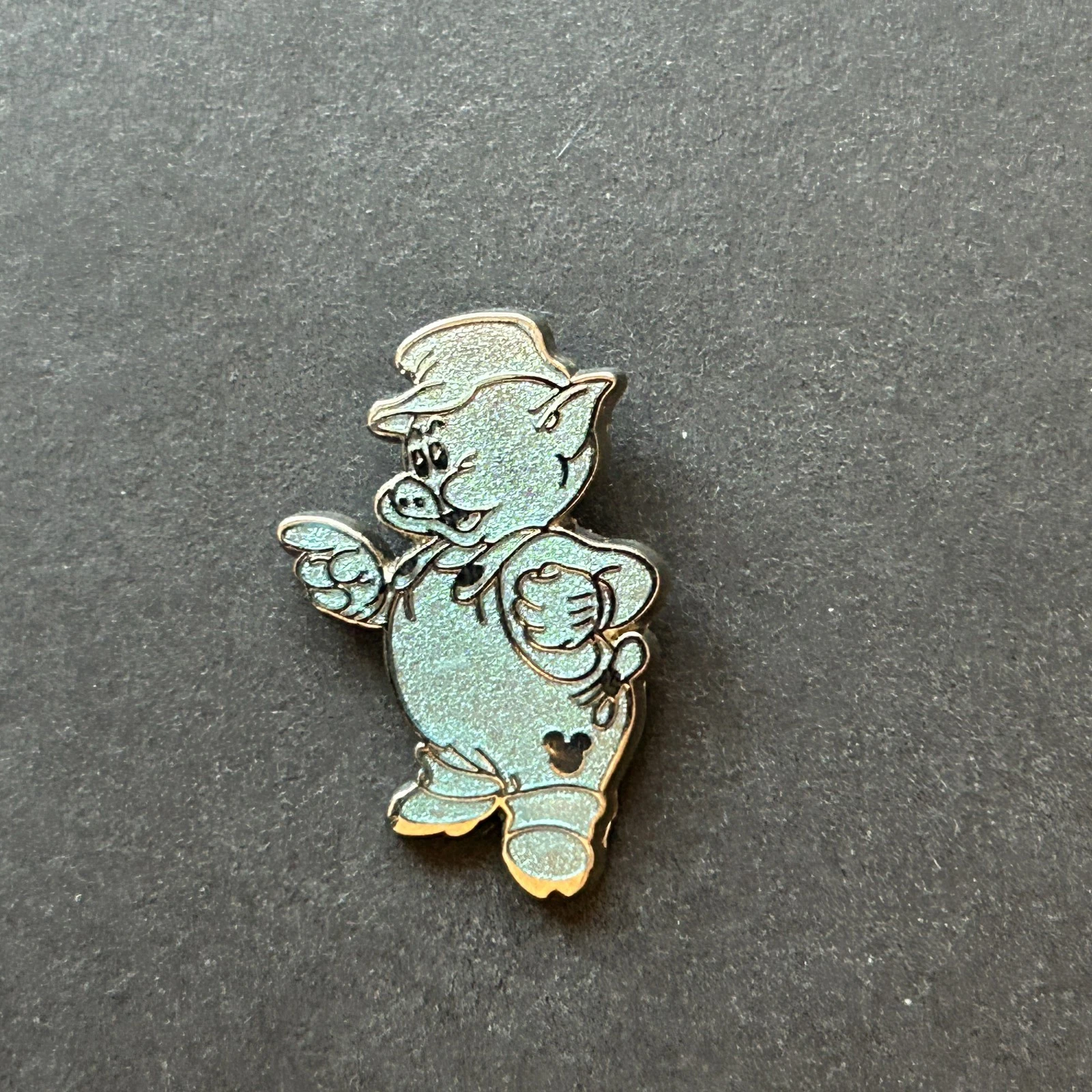DLR - Practical Pig Chaser - Three Little Pigs - Hidden Mickey Disney Pin 138874