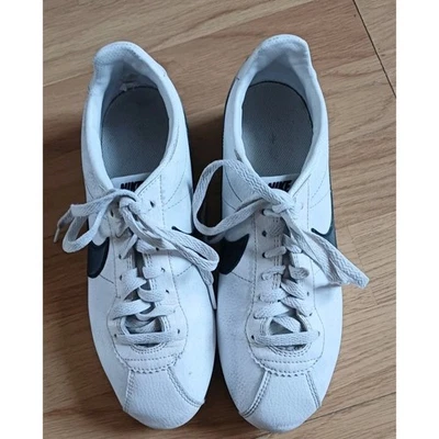 Nike Cortez