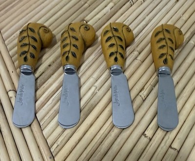 Joie de Vivre Butter Cheese Jam Spreaders  Carved Fern Leaf Handle  (Set of 4)