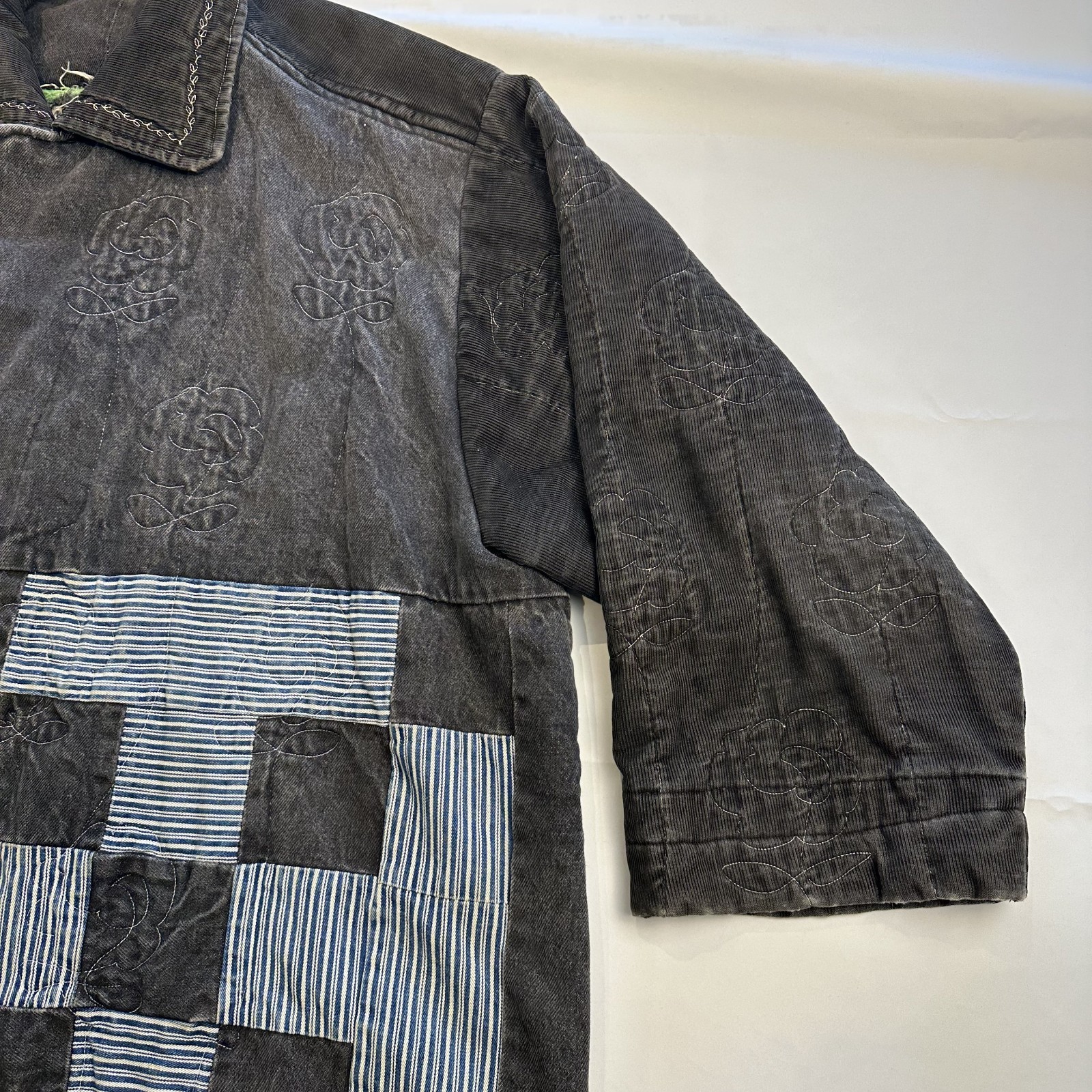 VTG Patchwork Granny Jacket Handmade Cottage Core… - image 4