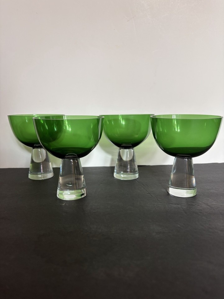 4 MCM Cocktail Pedestal Glasses Danish Emerald Green Coupe Barware  Vintage 60’s