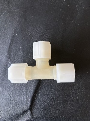 1/2  Tee PVDF Jaco Compression Fitting Union Style Lot Of 25 70-8-k-pg