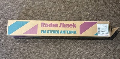 VINTAGE RadioShack Omnidirectional Outdoor FM Antenna Catalog Number 15-1639