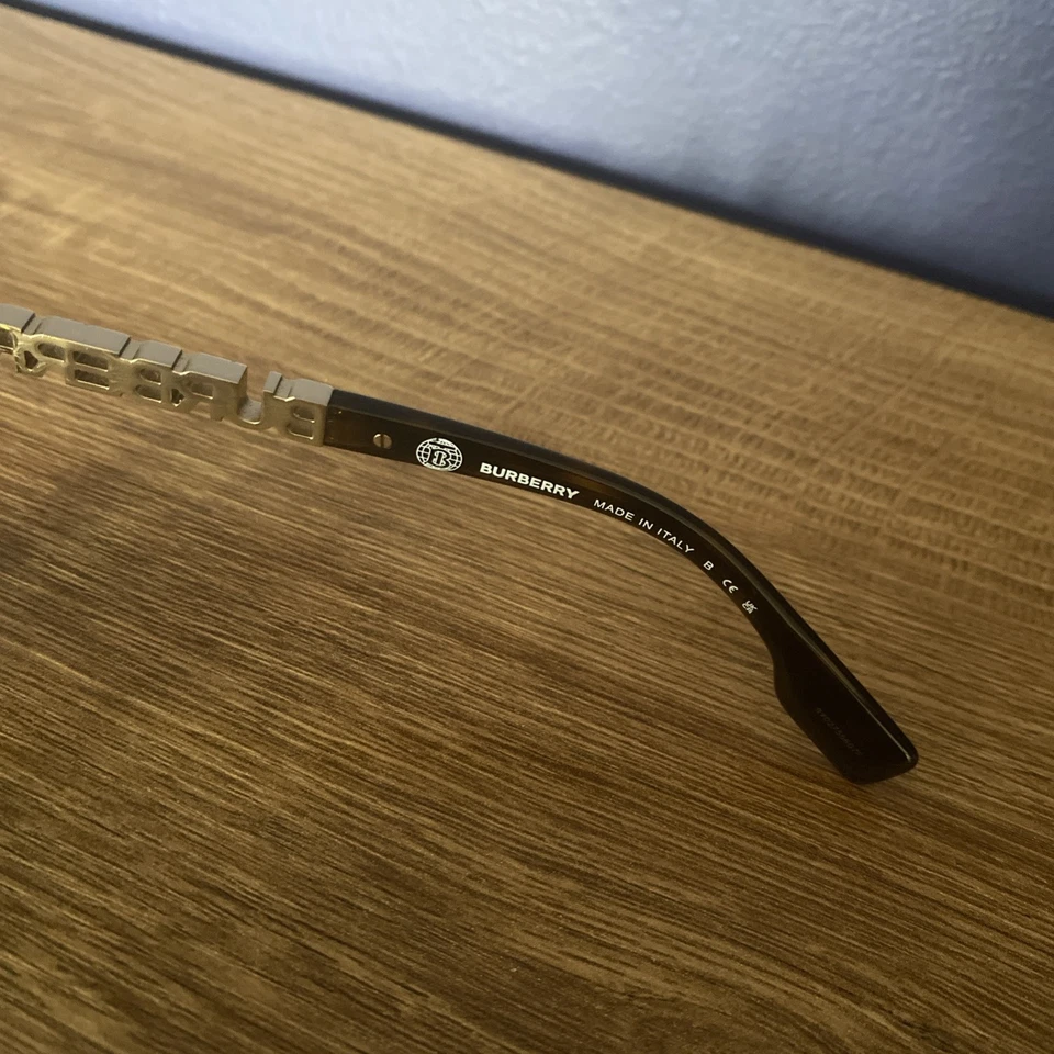 Lente de demostración BURBERRY BE2373U 3002 Angelica Dark Havana 54 mm para mujer Foto 4 de 4