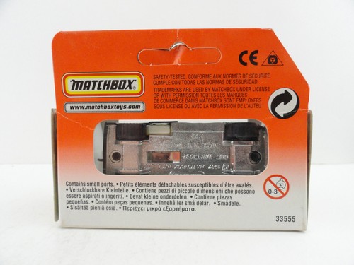 1998 Matchbox #63 GMC Wrecker (Black)  in Box - Picture 5 of 7