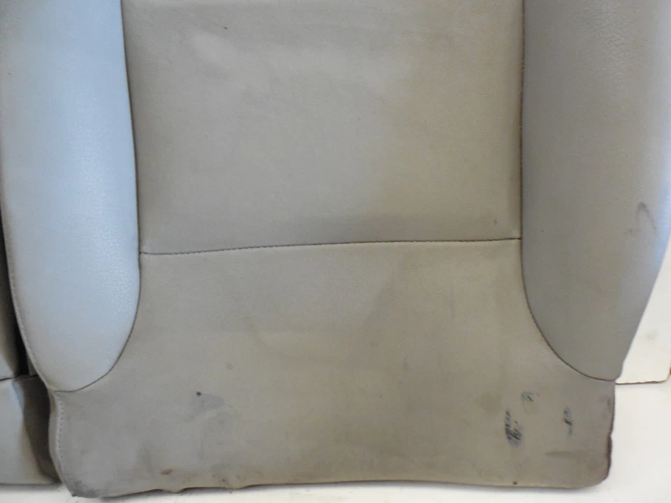 06-11 Conjunto Cojín Asiento Trasero Izquierdo, Derecho Superior Gris Superior Audi A3 8P Foto 2 de 4