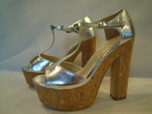 womens silver platform shoes