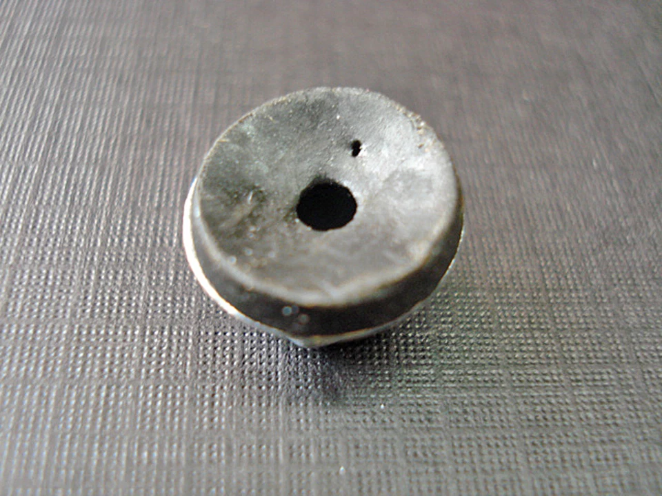 25 pcs 10-32 zinc plated nuts with mastic sealer Ford Lincoln Mercury Willys - Image 3 of 3