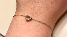 9ct White Gold 0.13ct Diamond Heart Bracelet (Goldsmiths - RRP £250)