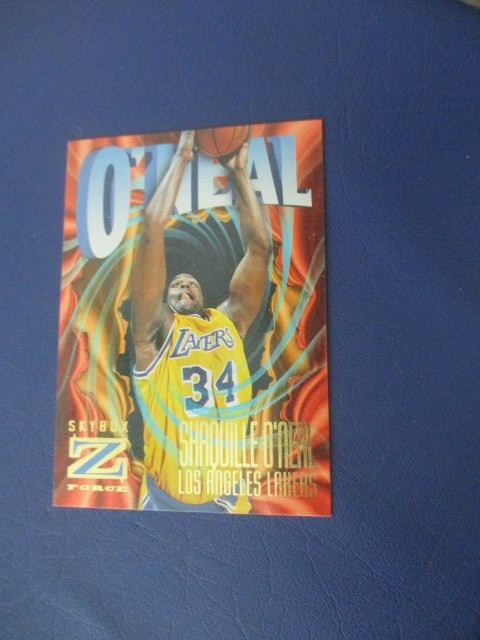 Fleer/SkyBox 1995-96 Z-Force O'Neal Insert Shaquille O'Neal #114 Lakers