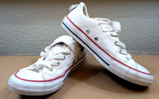 Converse Chuck Taylor All Star Youth Size 3 White Low Top Sneakers EUC