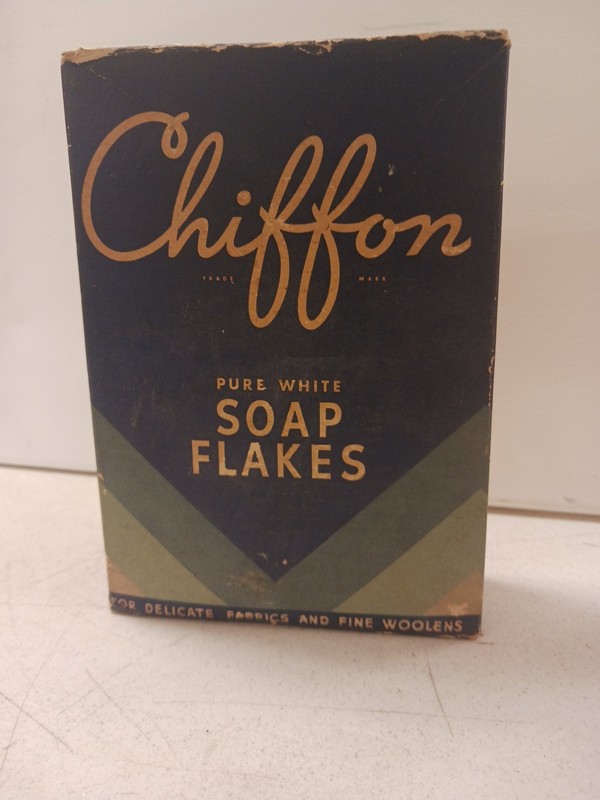 Vintage Chiffon Soap Flakes *UNOPENED* Box SS