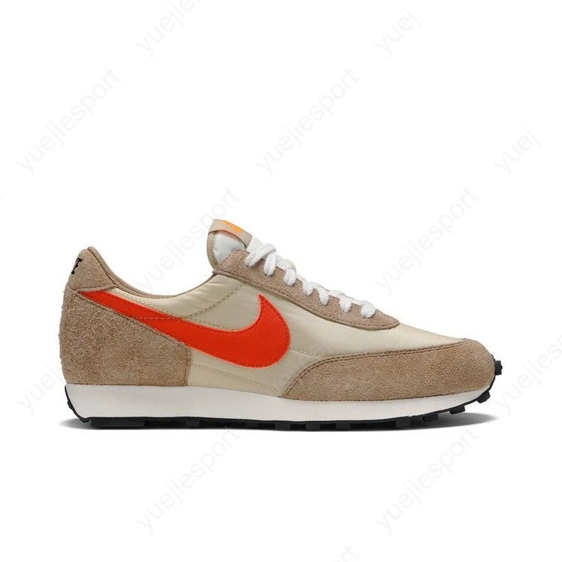 Nike Daybreak SP Vegas Gold for Sale | Authenticity  display picture 2