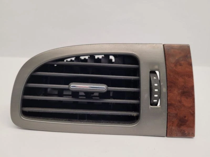Chevrolet Avalanche 2007-2014 izquierda izquierda izquierda izquierda ventilación del tablero exterior Foto 3 de 4