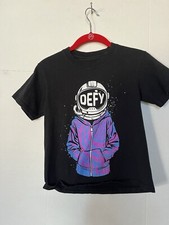 Defy Gravity Astronaut Graphic Youth T-Shirt Spacesuit Black Size Small