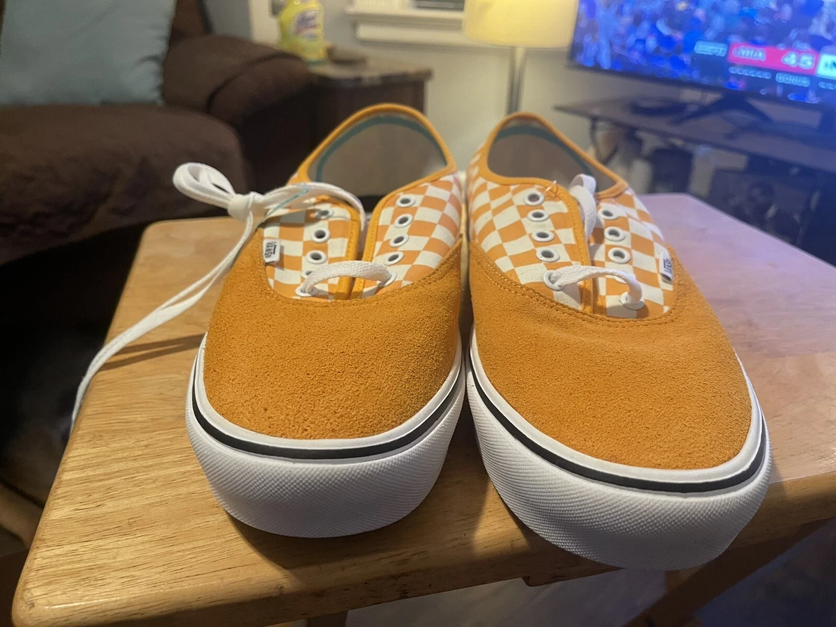 Vans authentic store zinnia