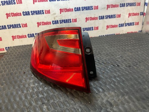 Seat Toledo 2013 hatchback passenger tail light tail lamp - Picture 2 of 4