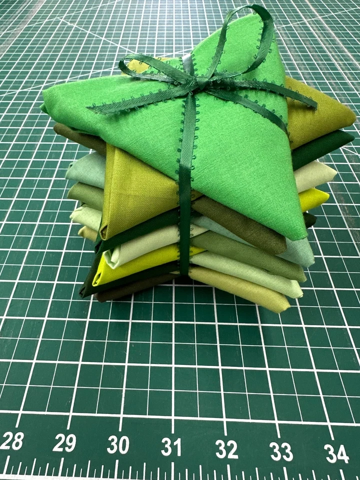 Paquete de 12 cuartos de grasa de algodón confeti Foto 2 de 4