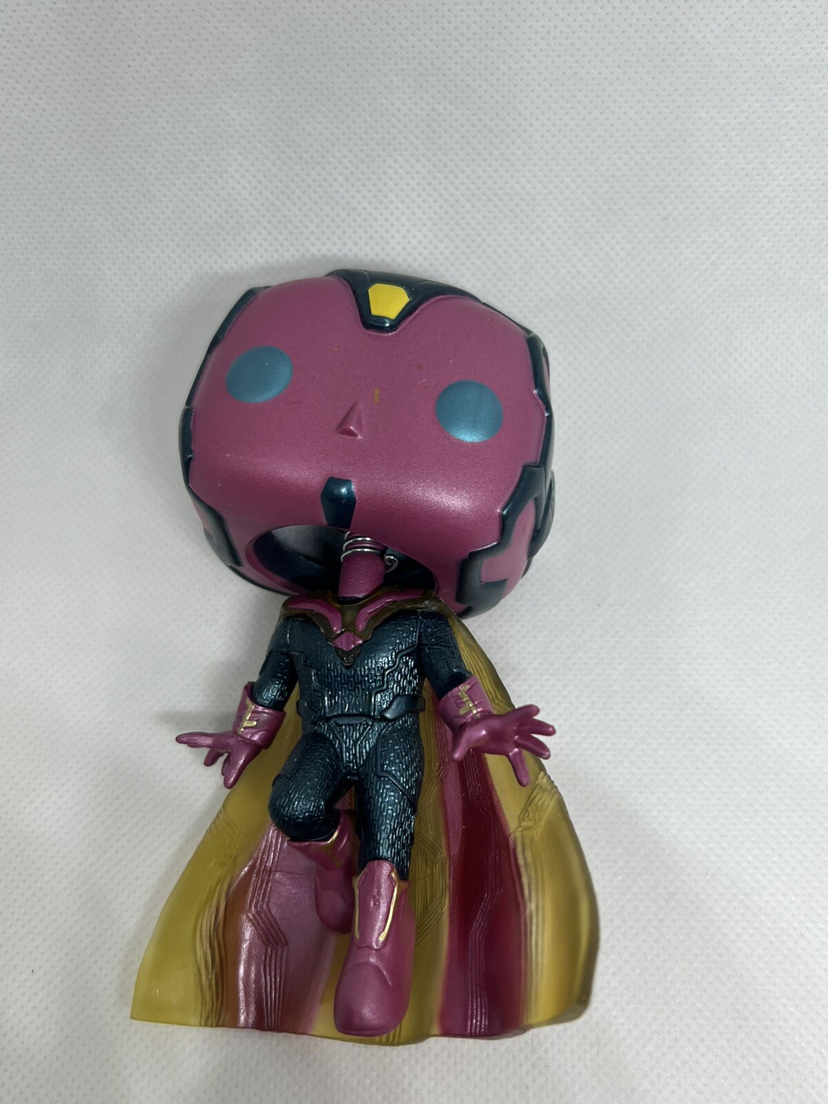 Funko POP! VISION #307 Vinyl Figure Avengers Infinity War Hot Topic Exclusive