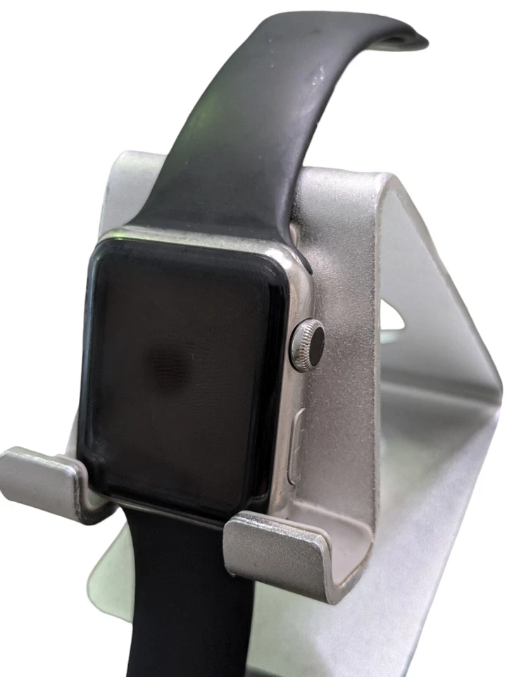 Apple Watch Series 1, ajuste confortável, estrutura de aço inoxidável - Imagem 3 de 4