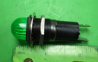 CATERPILLAR Dialco  75 watt 125 volt Indicator Light Green Industrial 3/4'' od