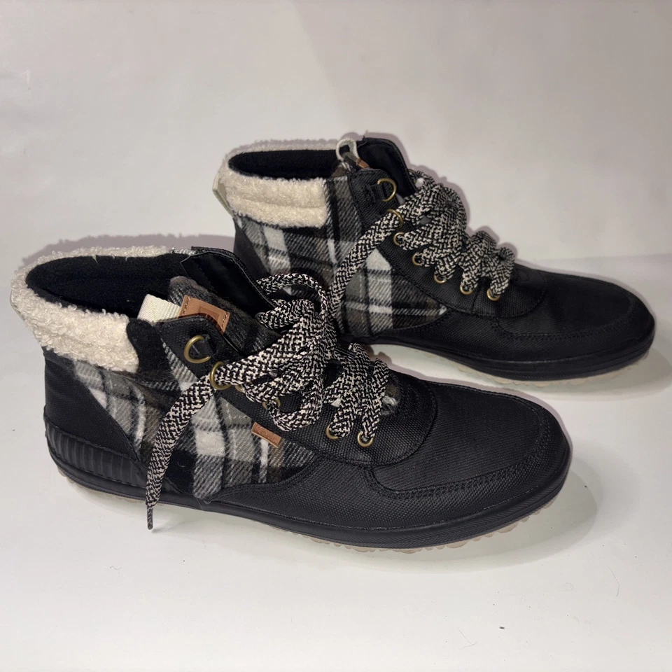 Keds Women's Scout Boot III Plaid/Black Size 11 Pre-owned - Image 2 of 4