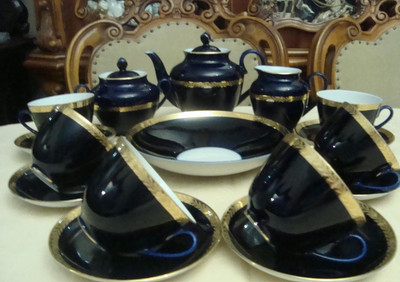 Vintage Lomonosv USSR Porcelain Cobalt Teapot Cups Saucers Creamer Plate LFZ
