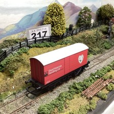 Hornby 00 R6474 Sheaf Materials Handling LWB Box Van #25624 Boxed See Des 217