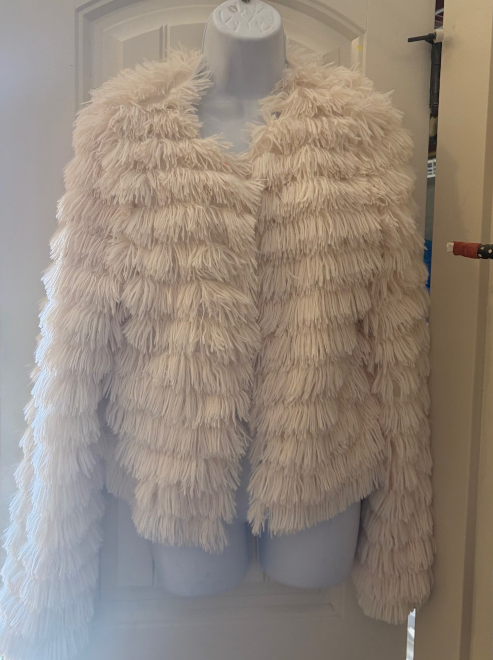 Altar'd State Jacket large Layer Fringed Shag off white  EUC RARE