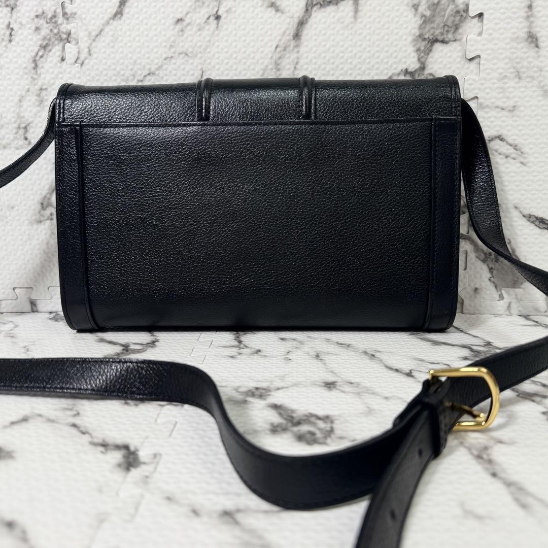 Borsa a tracolla Yves Saint Laurent ottime condizioni logo Cassandra emb