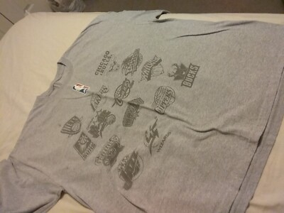 grey 2XL NBA tshirt with teams and logos