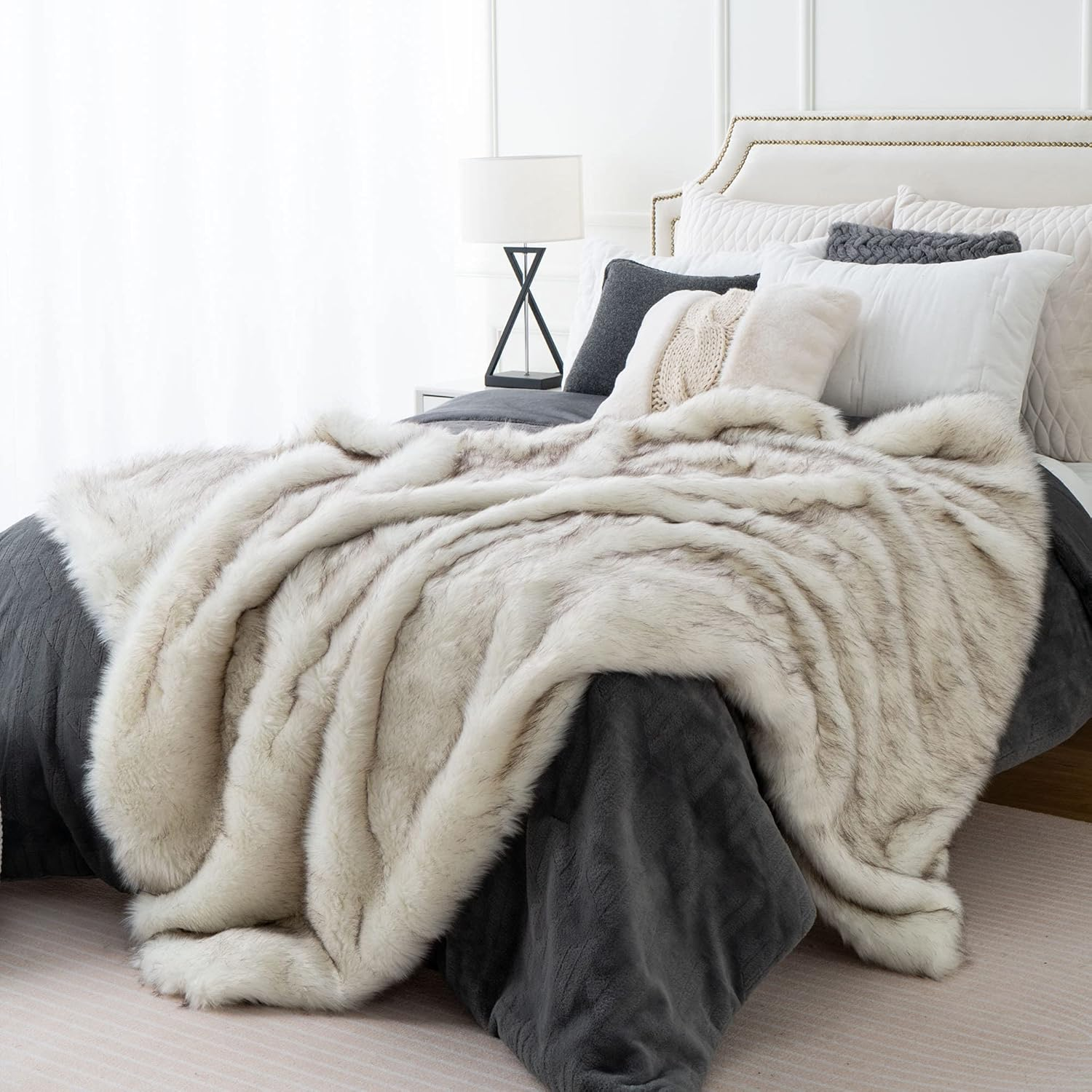 Luxury Ivory White Faux Fur Throw Blanket for Bed, Extra Large Super Soft Fluffy