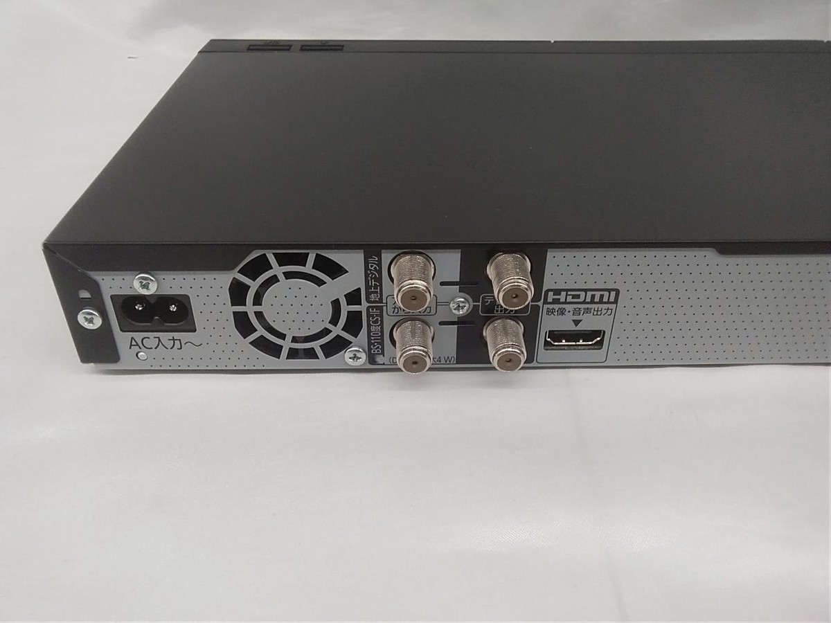 Panasonic DMR-2W202 Blu-ray Recorder 2TB Good Condition Used Panasonic DMR-2W202 Blu-ray Recorder 2TB Good Condition Used