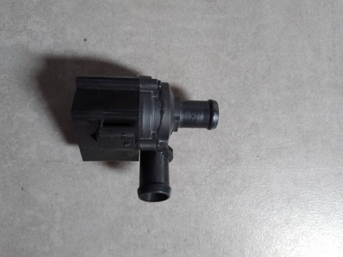 ORIGINAL VW AUDI SKODA SEAT  PORSCHE   Zusatzwasserpumpe  06H121601N
