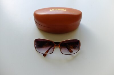 Womens Missoni tortoise shell Sunglasses with case made in  display picture 2