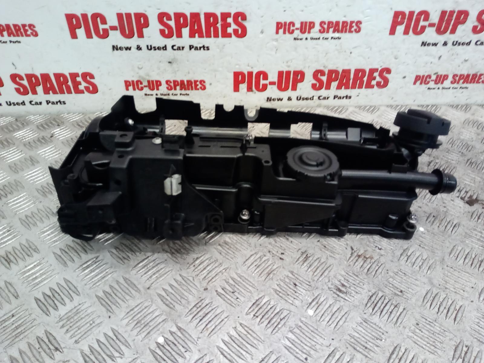 BMW X3 F25 10-17 2.0 Diesel B47d20a Rocker Cam Engine Cover  