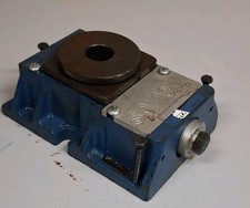 Spinelli WSP II Nivellierfu&szlig; Keilschuh Maschinenfu&szlig; CNC Portalfr&auml;smaschine