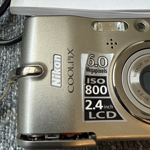 Nikon COOLPIX L11 6.0MP Digital Camera with Original Box & Instructions READ! - Picture 3 of 13