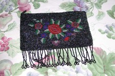 BEAUTIFUL ELEGANT VINTAGE MULTI COLOR WT FLORAL DESIGN BEADED PURSE WT FRINGE