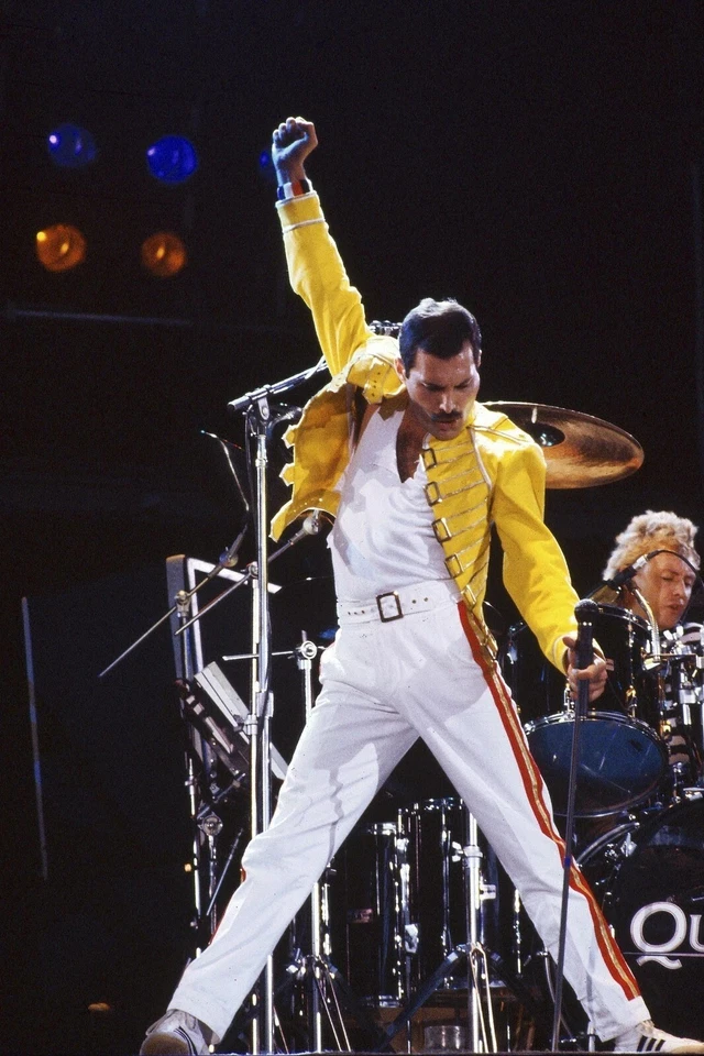 Freddie Mercury Queen Poster print 14"x20" home decor - Image 3 of 4