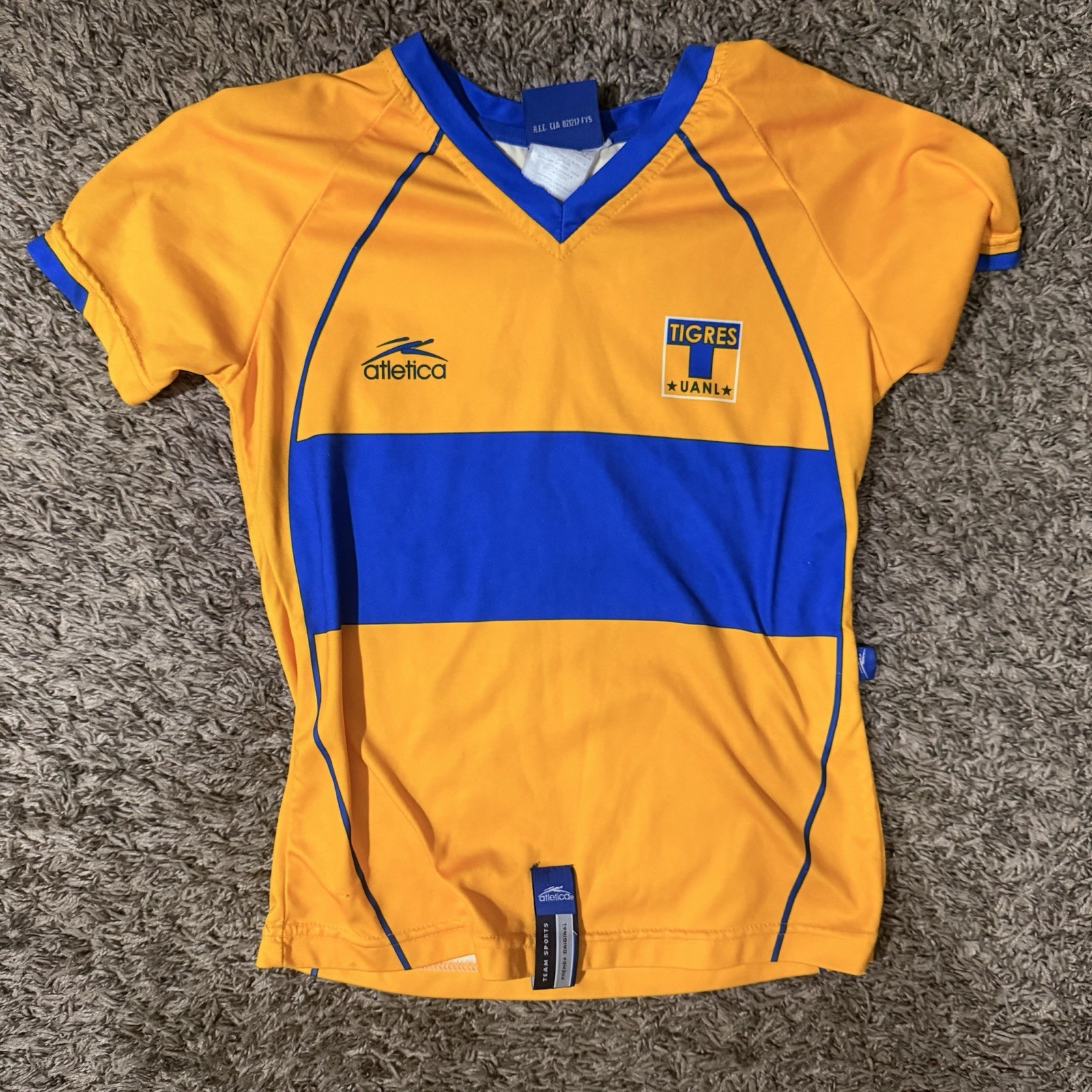 Tigres UANL atletica Soccer Jersey Yellow Size Youth Size Small Mexico Women’s
