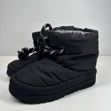 UGG Classic Maxi Short Kids US Size 1 Black Puffer Winter Snow Boots 1130773K