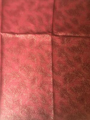 HOFFMAN FABRIC 'MERRY! MERRY!'  STYLE 8939 Red and Gold Christmas Fabric