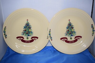 2X Fiesta Dillard's Exclusive Christmas Tree Dinner Plate