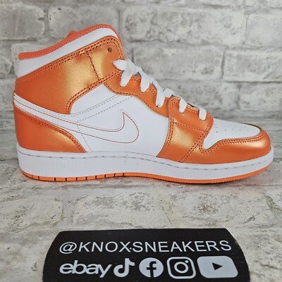Air Jordan 1 Mid SE GS Electro Orange Metallic DM4228 800