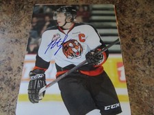HUNTER SHINKARUK SIGNED 8X10 MATTE PHOTO TEAM CANADA MEDICINE HAT TIGERS (H)