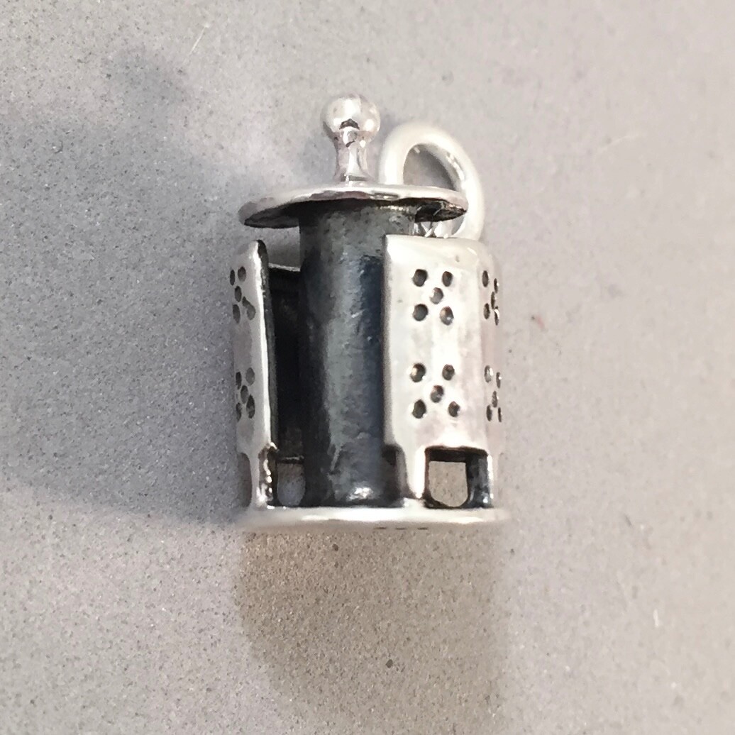 Sterling Silver 3-D PARIS PISSOIR CHARM France Public Toilet NEW 925  TF47