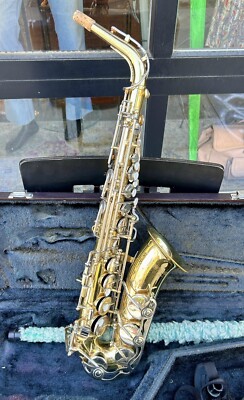 Vintage Yamaha YAS-23 Alto Saxophone 1979 - 1980 00 Serial with